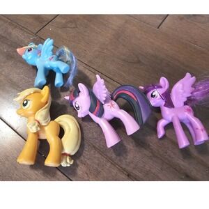 My Little Pony Figures Lot Rainbow Dash Applejack Twilight Sparkle Pinkie Pie